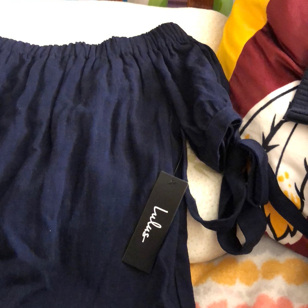 Dress - Picture 3 of 3